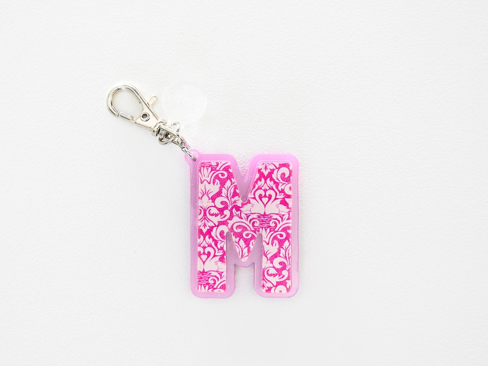 Mini Charm clap!® Letra M