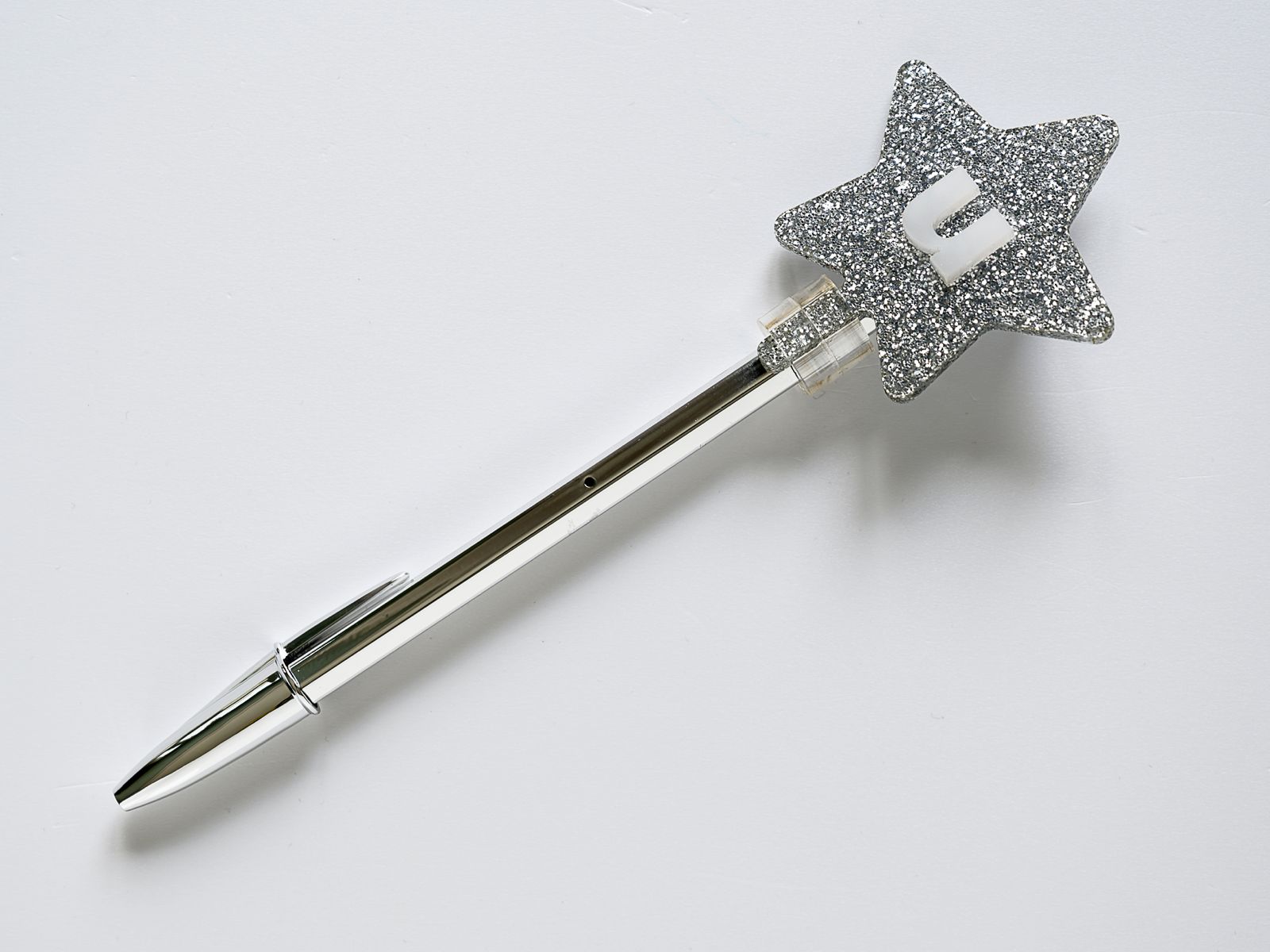 Bolígrafo personalizado clap!®  Letra U