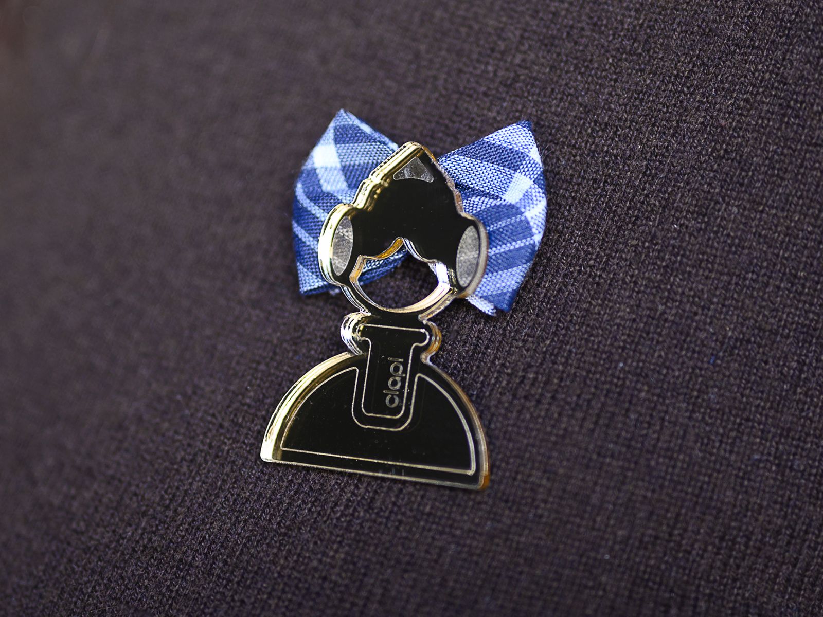 Broches clap!®Fallas