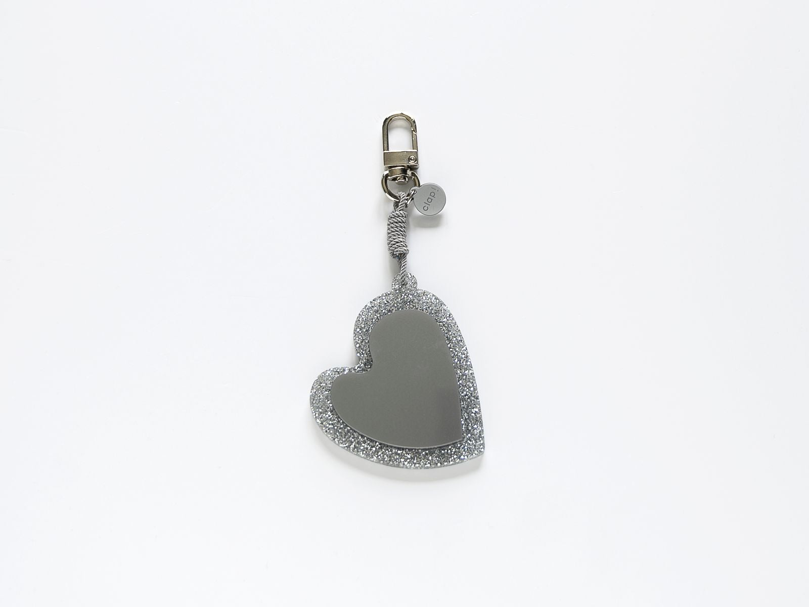 Charm corazón clap!®