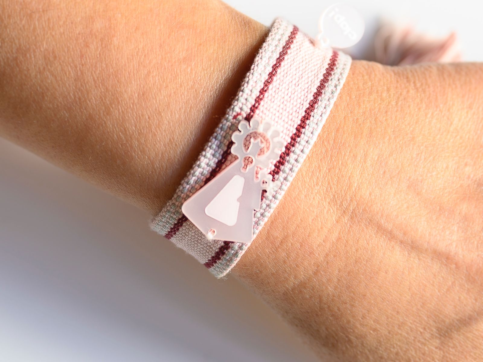 Pulseras Virgen Desamparados clap!®