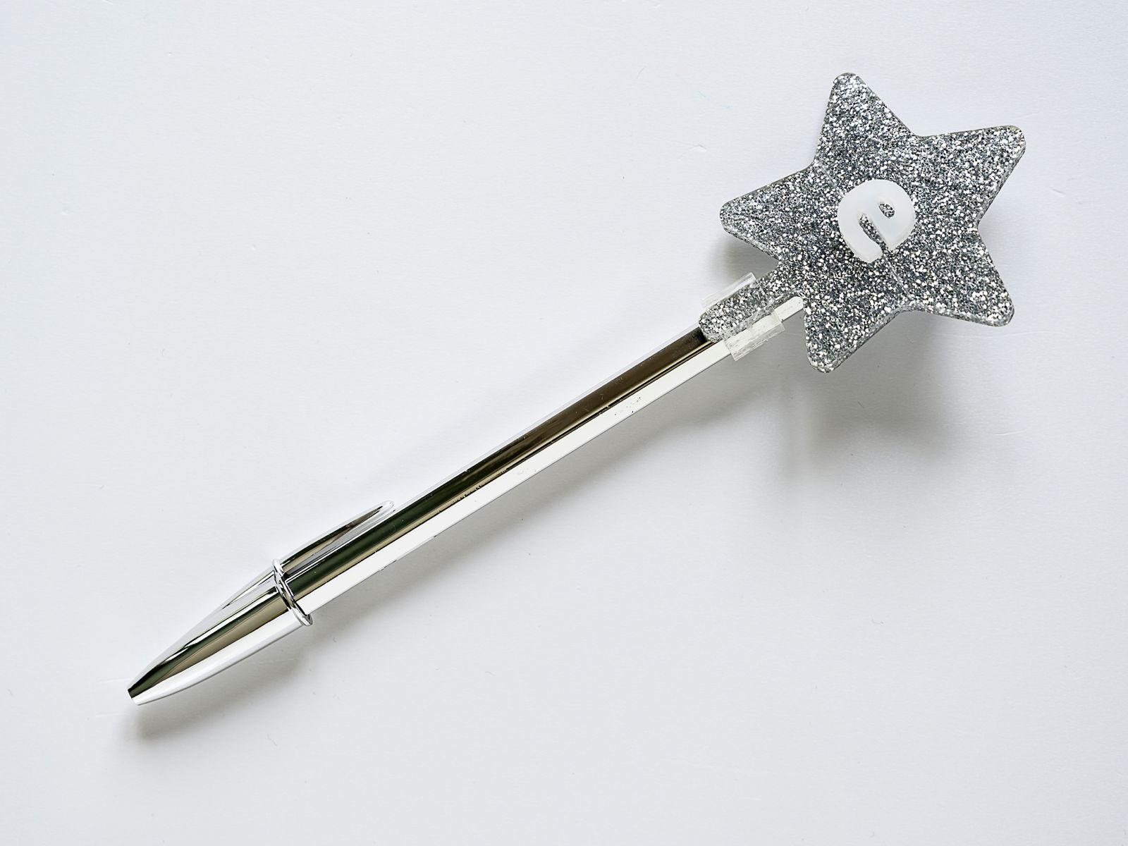 Bolígrafo personalizado clap!®  Letra E